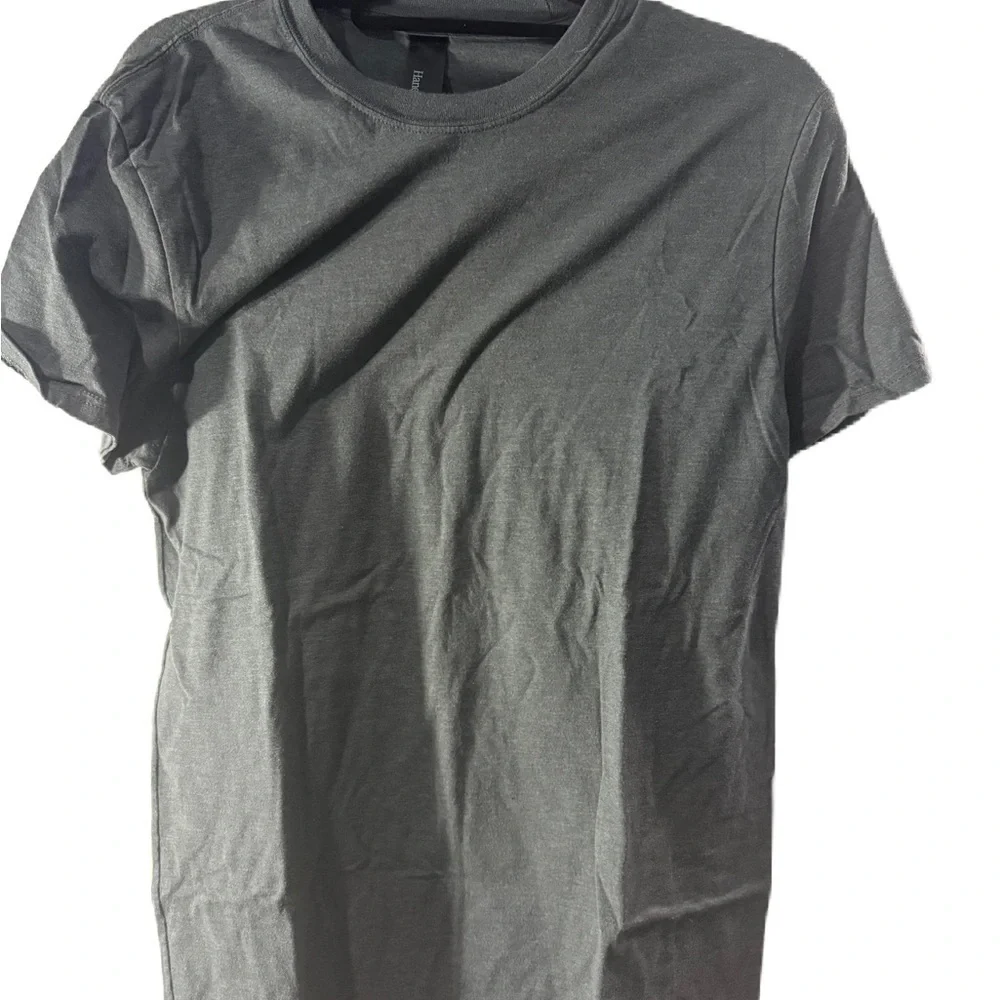 Men’s M Gray T-Shirt and Blue Shorts Set